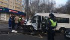 Школьный автобус столкнулся с автомобилем скорой помощи в Москве