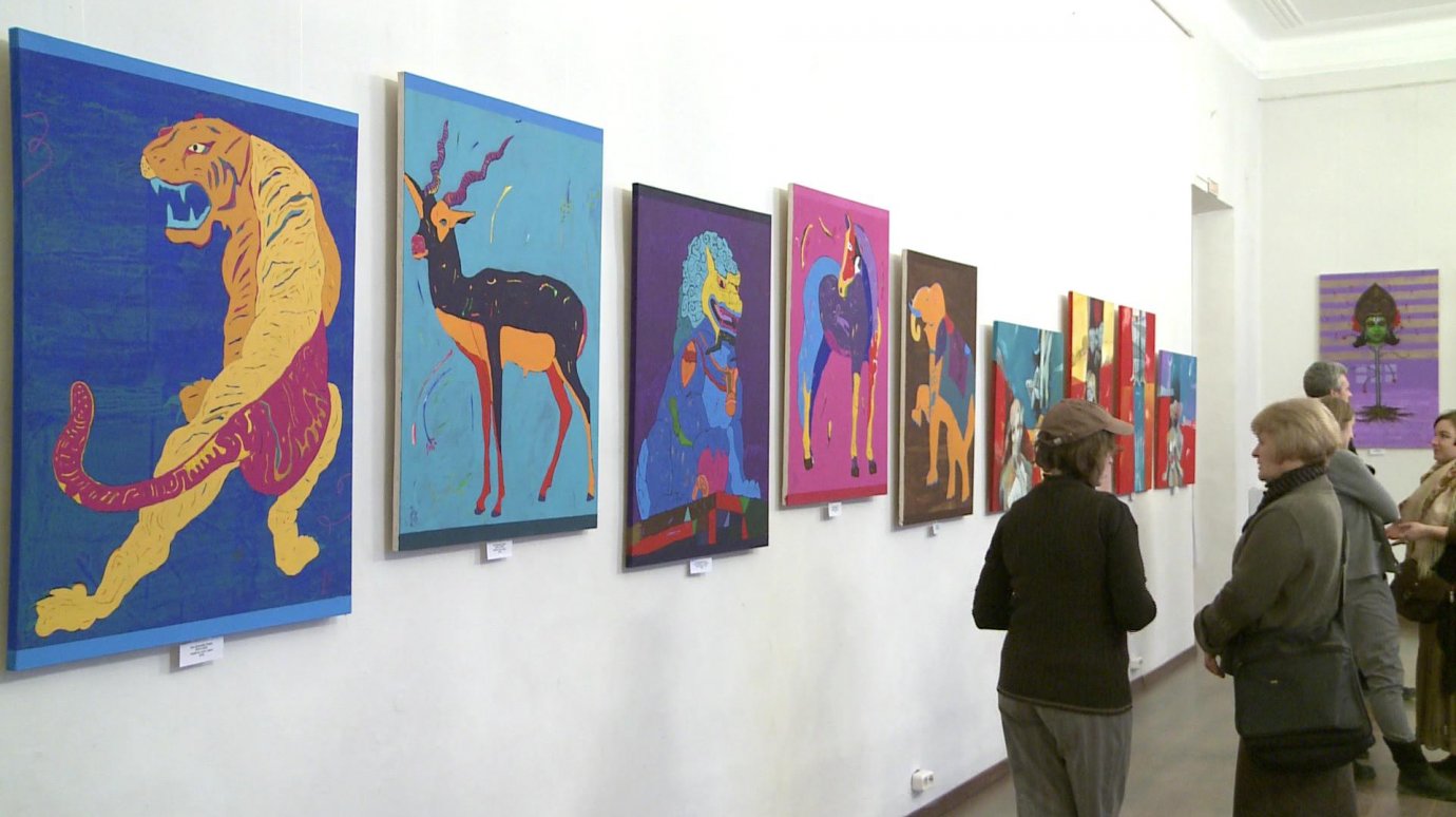 В Пензе открылась выставка современной живописи Индии