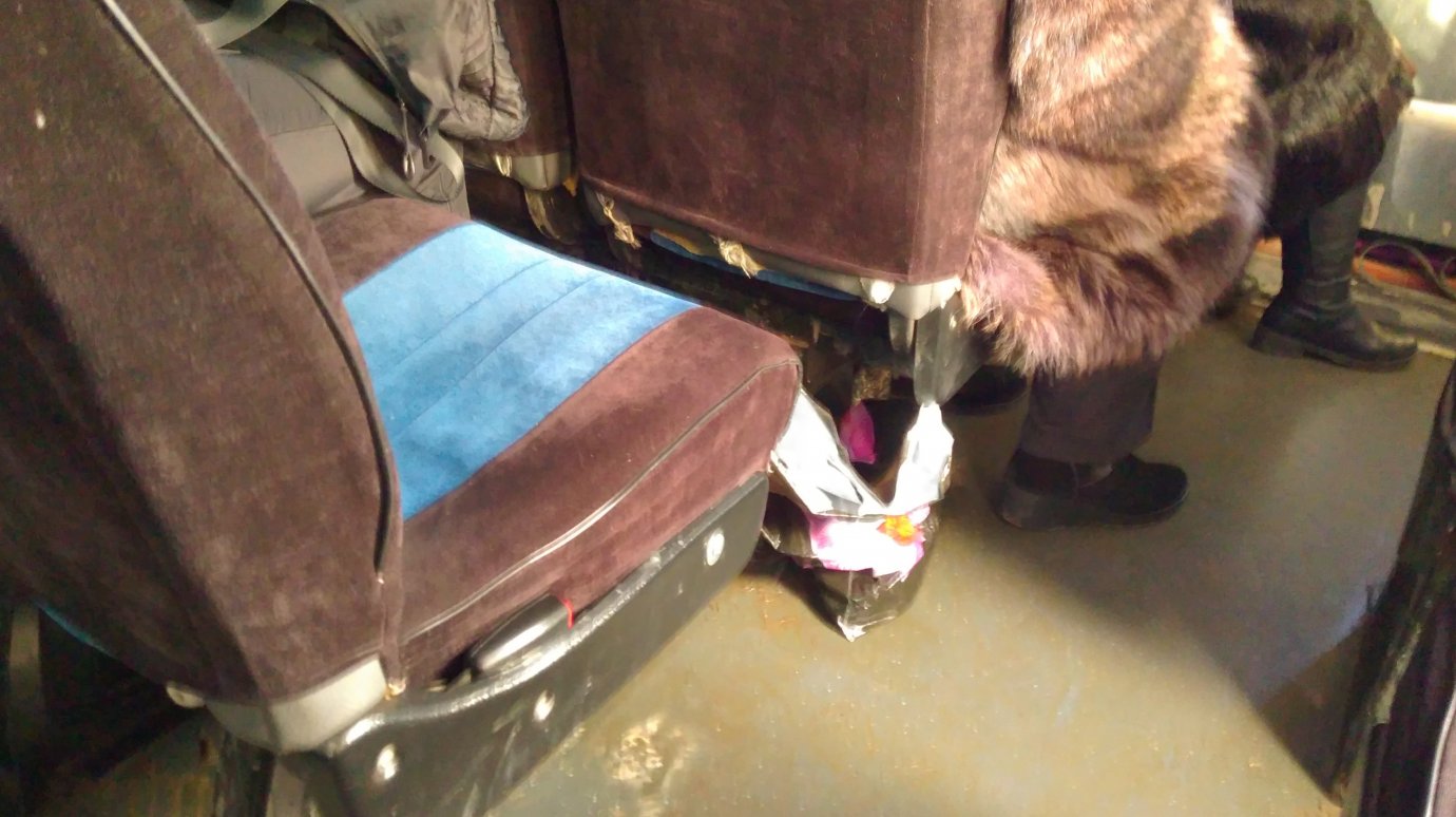 В Пензе пассажиров маршрутки № 93 встревожил бесхозный пакет в салоне