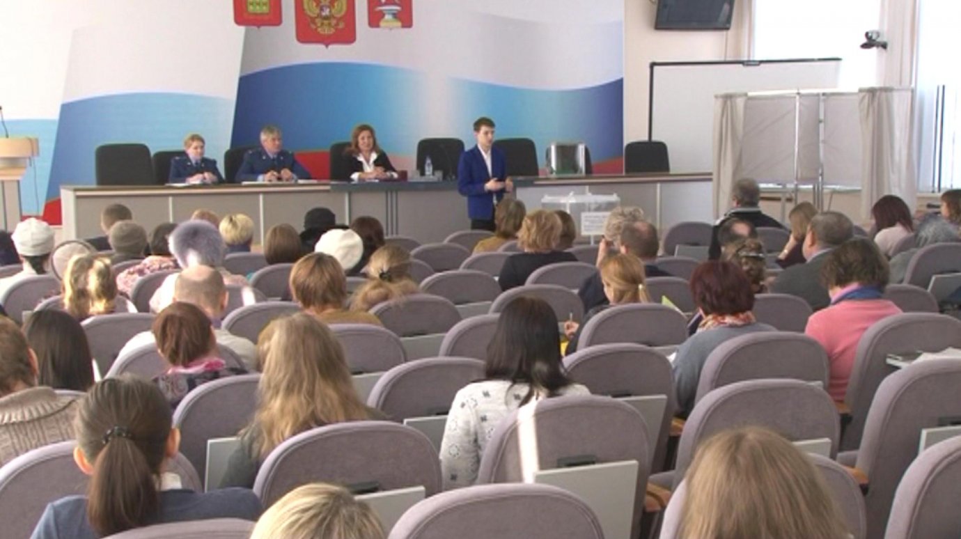 В Кузнецке провели семинар корпуса общественных наблюдателей