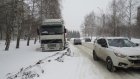 Пензенцев попросили убрать машины с обочин для очистки дорог от снега