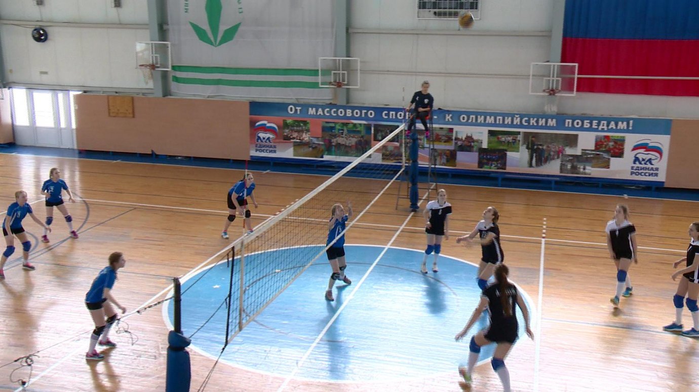 В Пензе дан старт всероссийским соревнованиям по волейболу