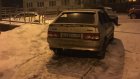 На ул. Бородина водитель припарковал свой ВАЗ на тротуаре