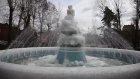 В России начали замерзать фонтаны