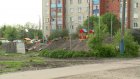 На улице Литвинова коммунальщики перекопали детскую площадку
