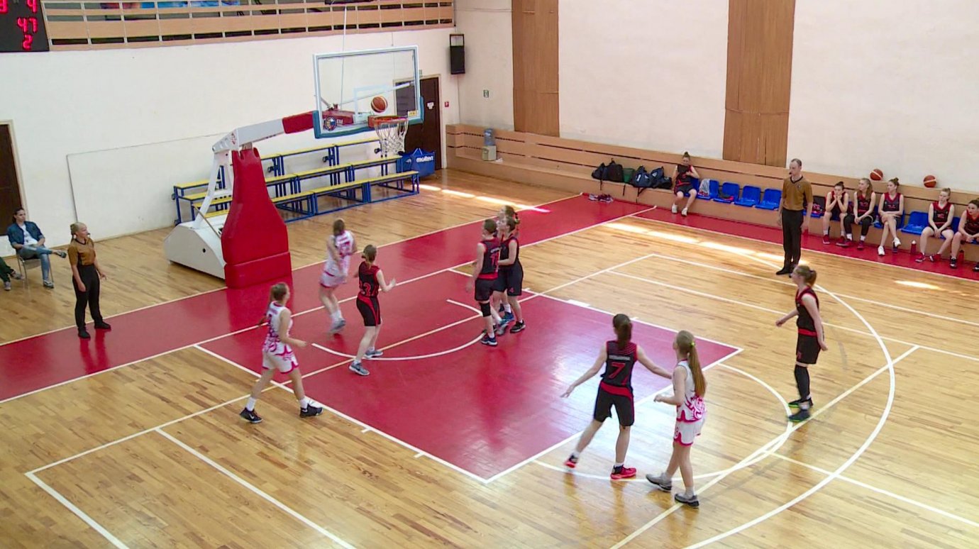 В регионе стартовал турнир по баскетболу в рамках спартакиады молодежи