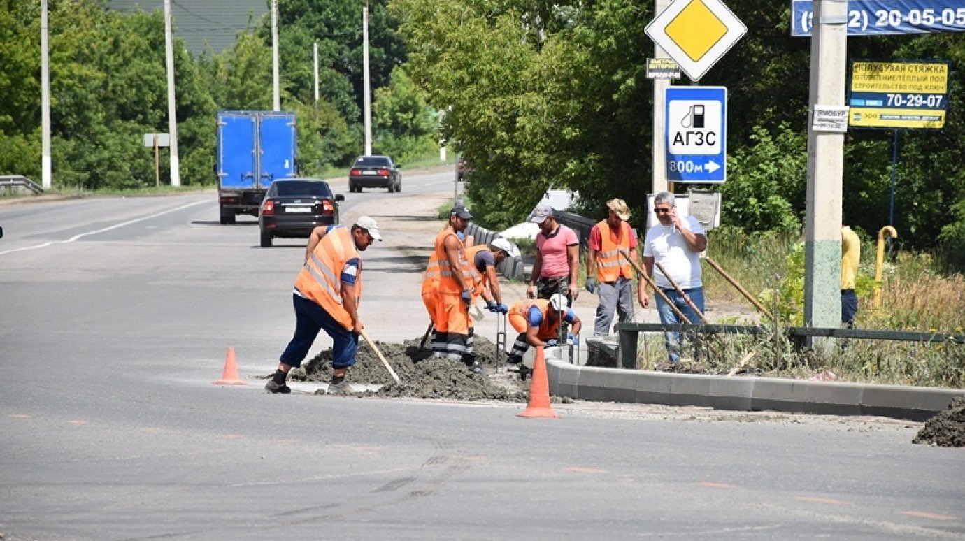 Мэрия Пензы: Дорогу на улице Аустрина ремонтируют в низком темпе