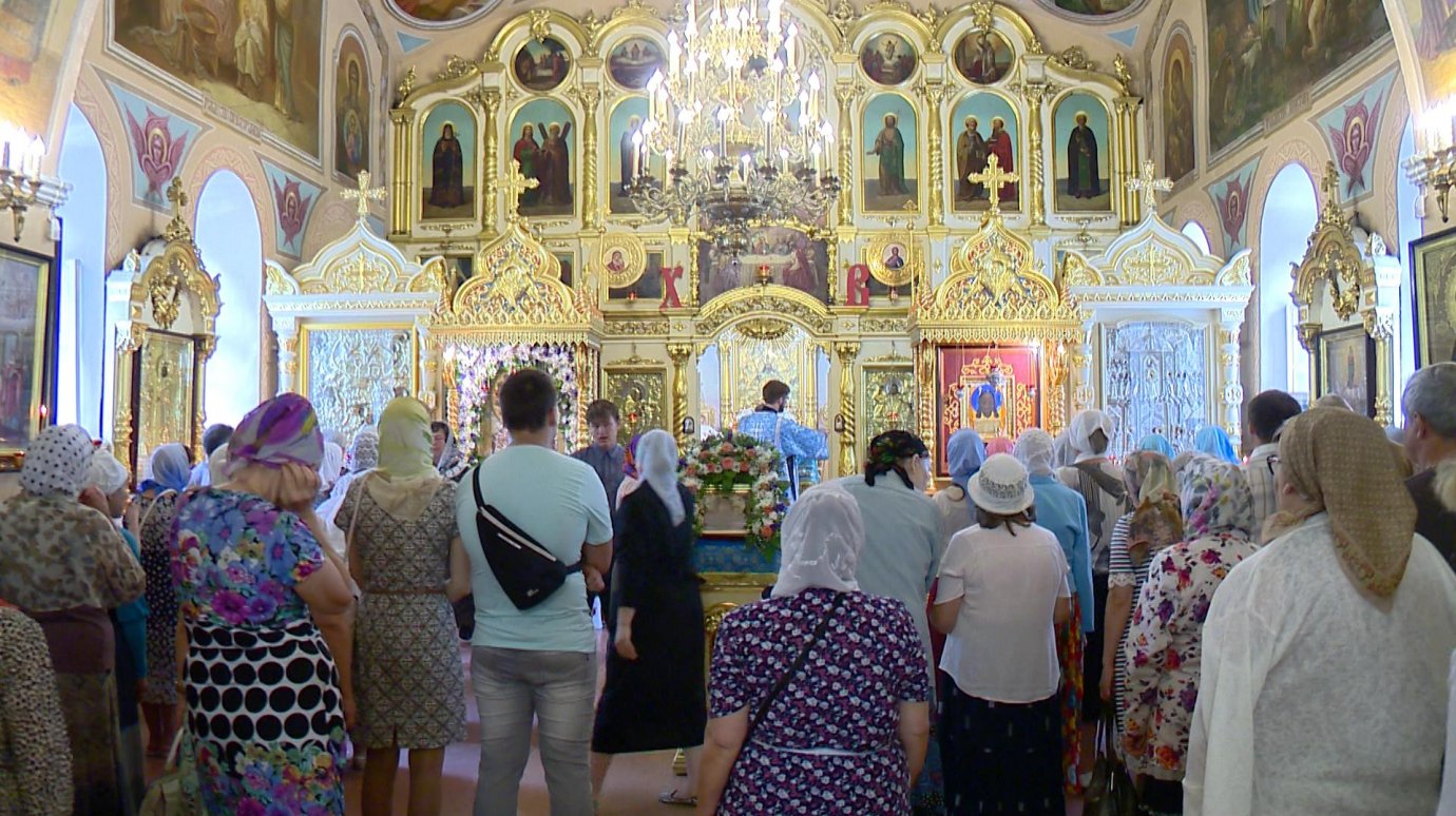 Православные пензенцы отметили явление Казанской иконы Божией Матери