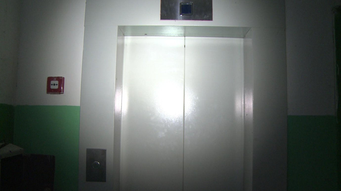 В 5-м Виноградном проезде не запускают лифт из-за бумажной волокиты
