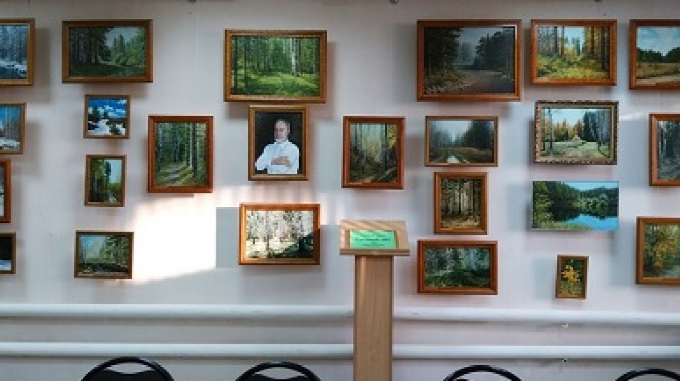 Кузнецкий художник представил свои работы на выставке «Русский лес»
