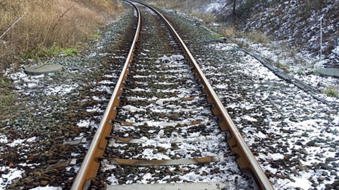 В Чаадаевке на железной дороге погибла 17-летняя школьница