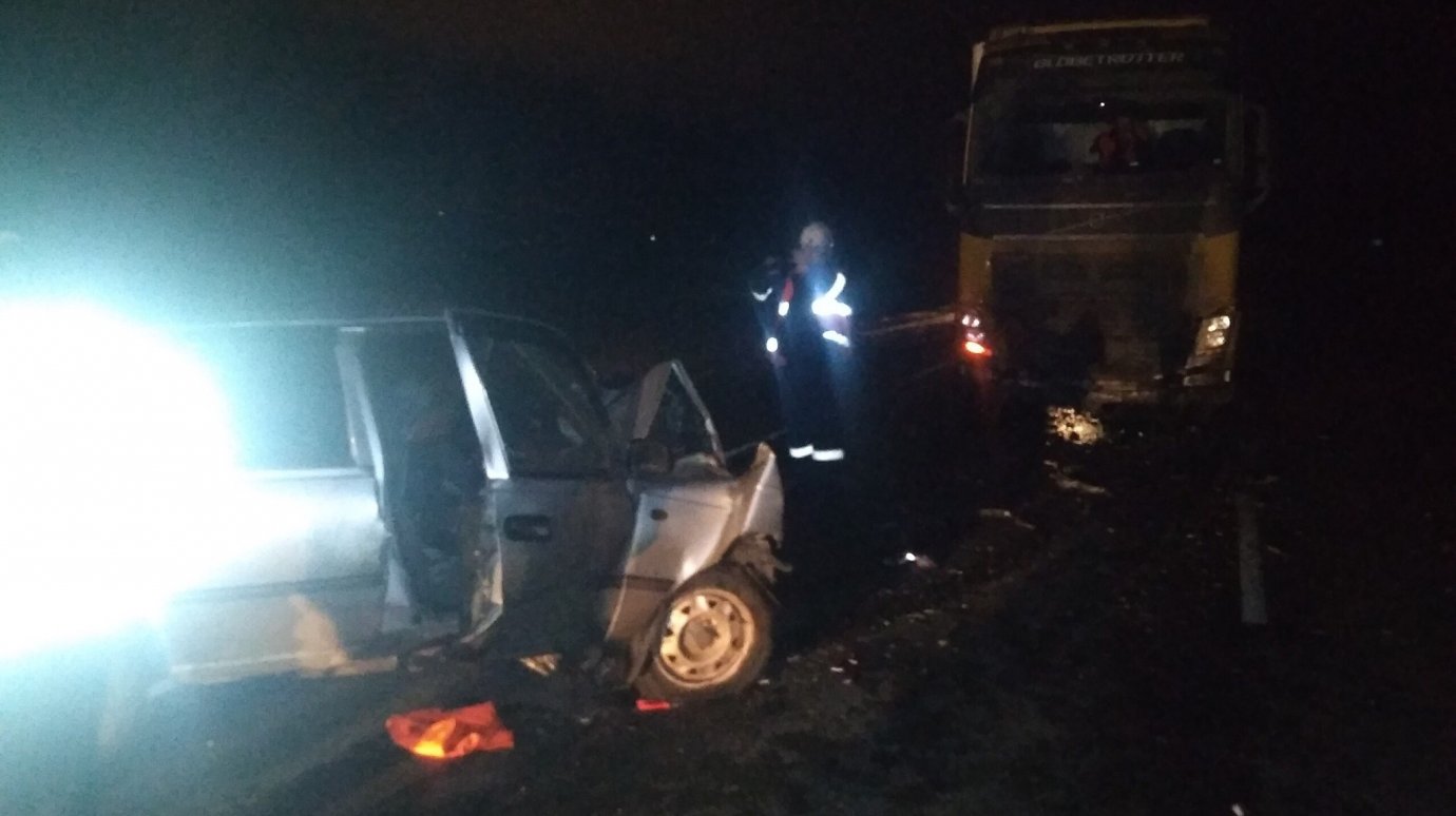 В Пензенском районе водитель Daewoo Nexia погиб в ДТП с фурой