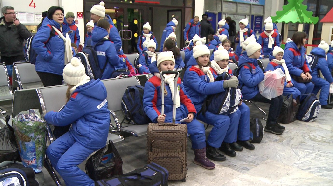 Пензенские дети вернулись с общероссийской елки в Кремле