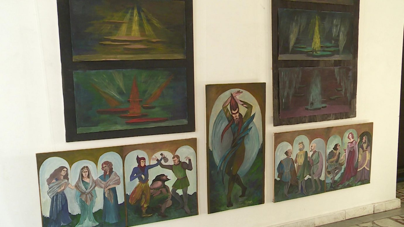В художественном училище открылась выставка курсовых работ студентов