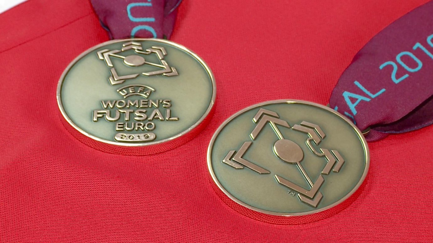 Футболистки «Лагуны-УОР» привезли бронзовые награды из Португалии.