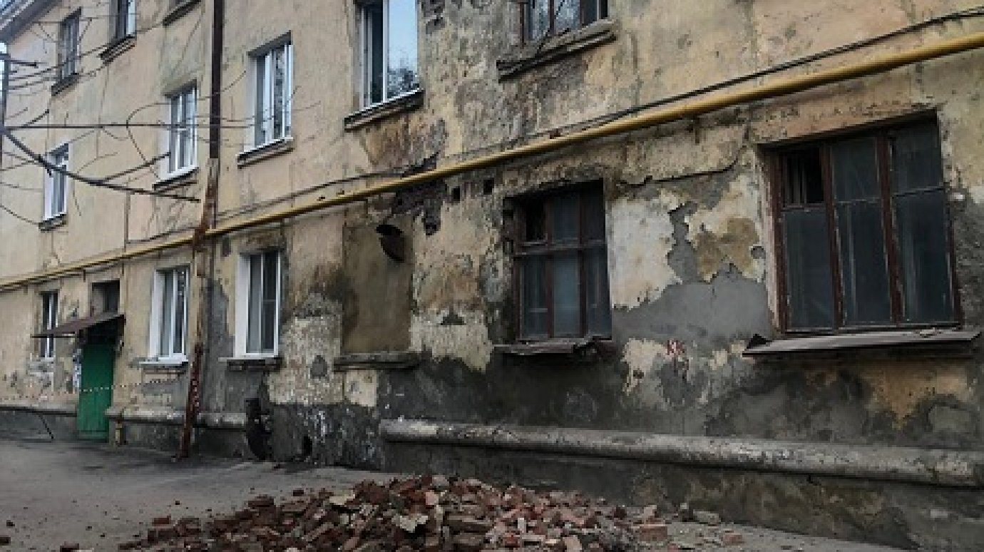 В мэрии Пензы предположили причину обрушения стены дома на ул. Калинина