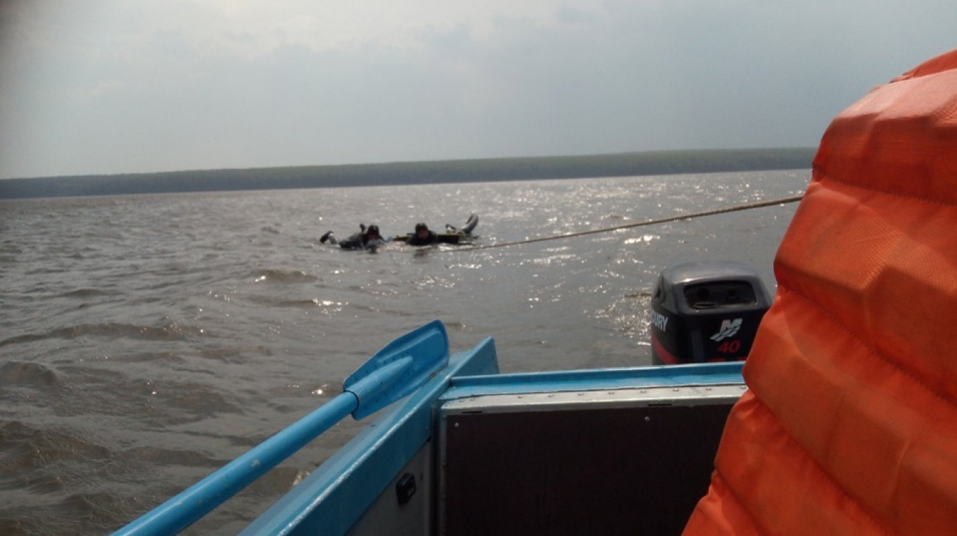 На Сурском водохранилище в беду попали трое кайтсерфингистов