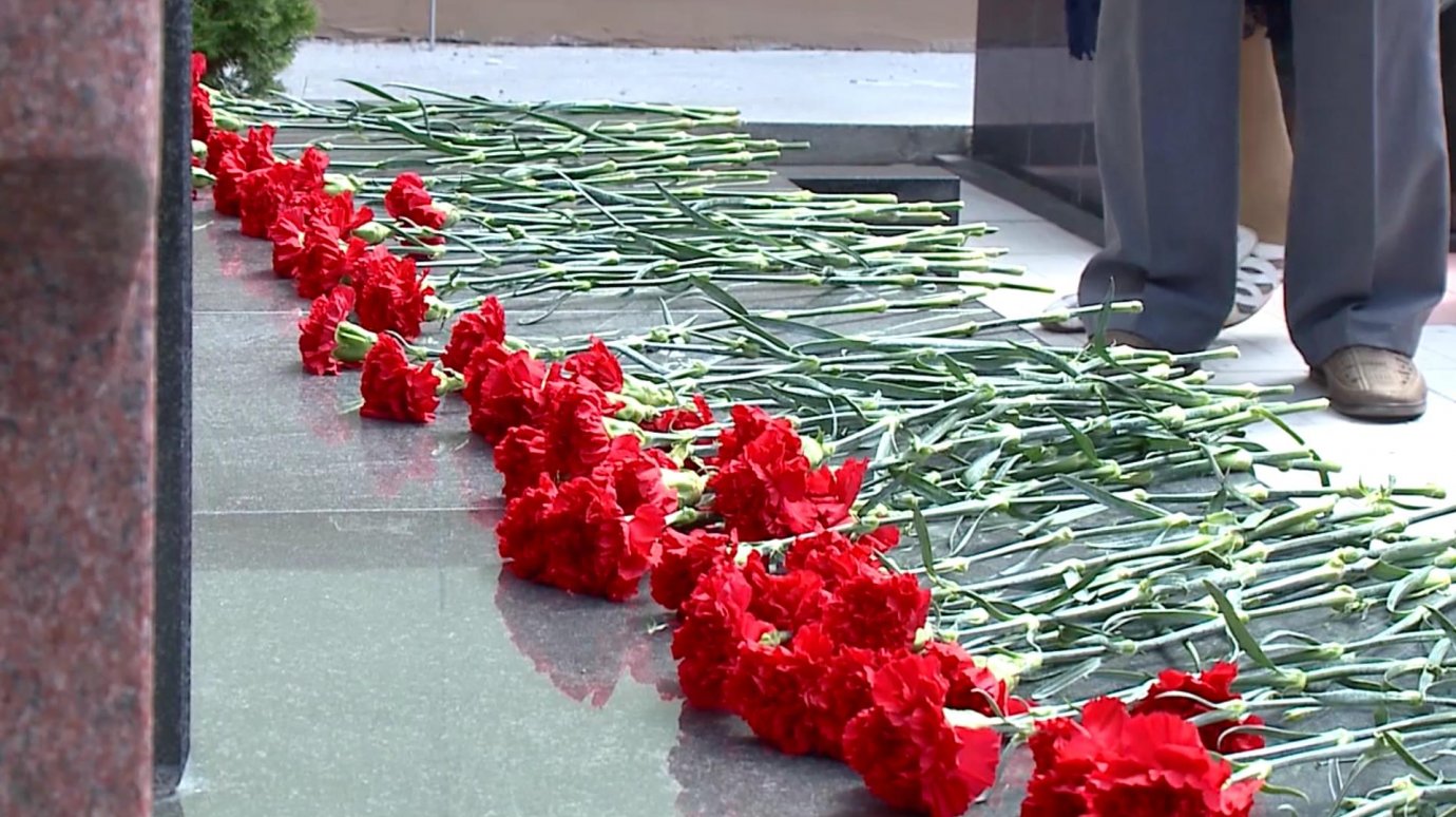 В Пензе почтили память павших в борьбе с преступностью полицейских