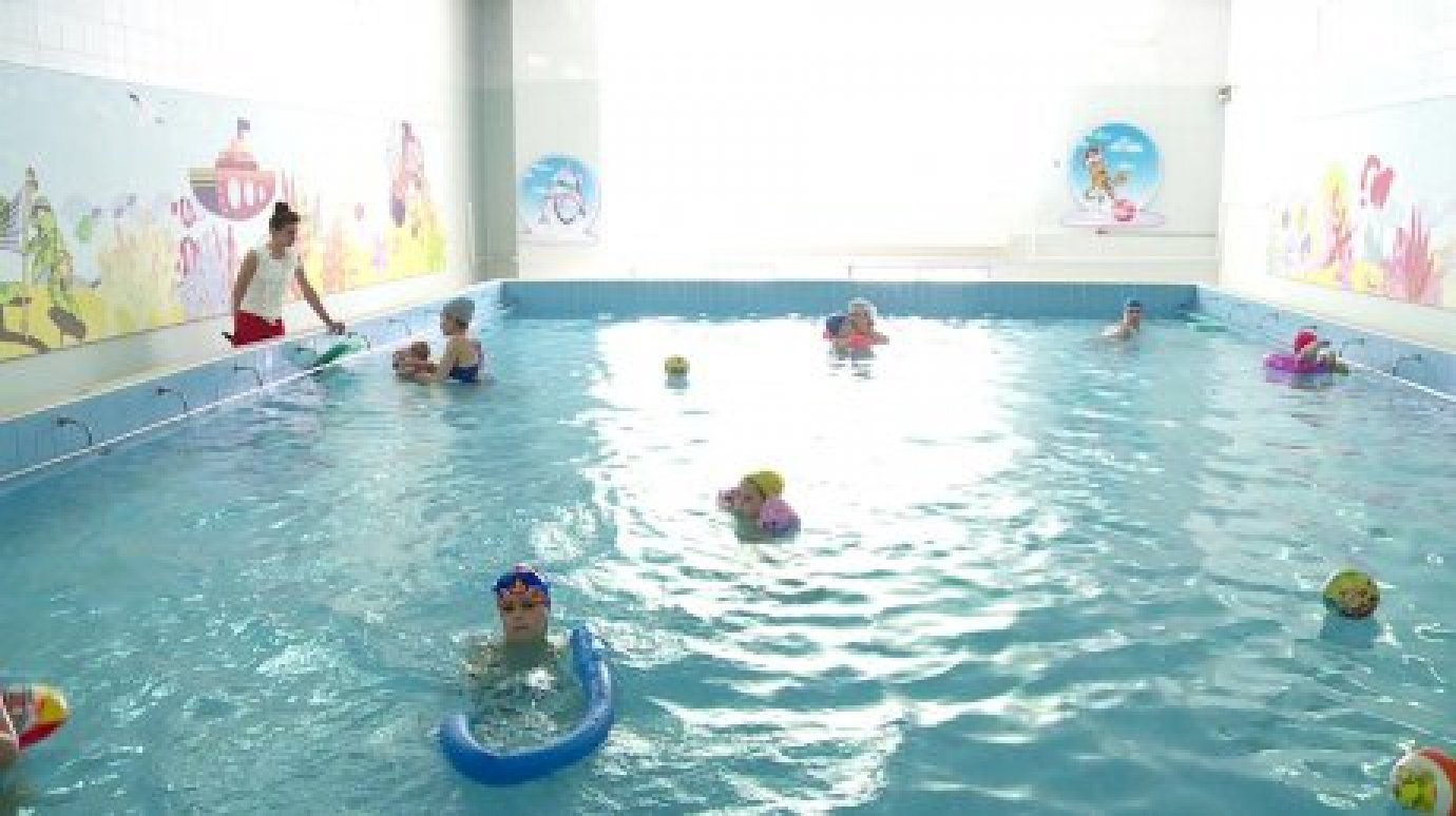 В Пензе создадут программу по ремонту бассейнов в детских садах