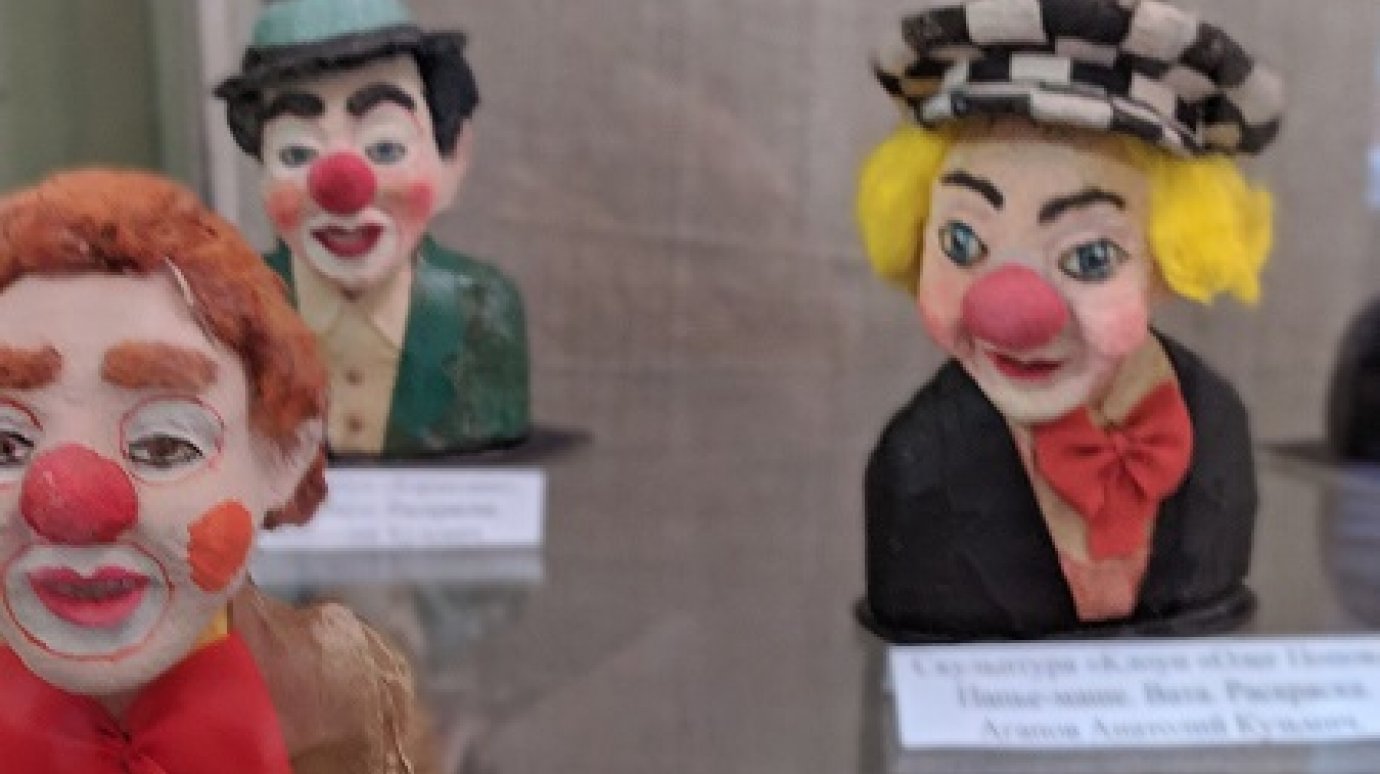 Гости музея народного творчества могут увидеть Чичикова и Чарли Чаплина