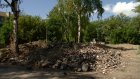 После сноса дома № 3 в Жемчужном проезде остался строительный мусор