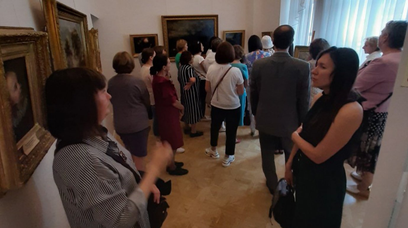 В день открытых дверей картинную галерею посетили почти 500 пензенцев