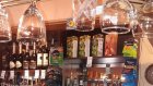 В Пензе бизнесмена понуждают убрать кафе со спиртным с остановки транспорта