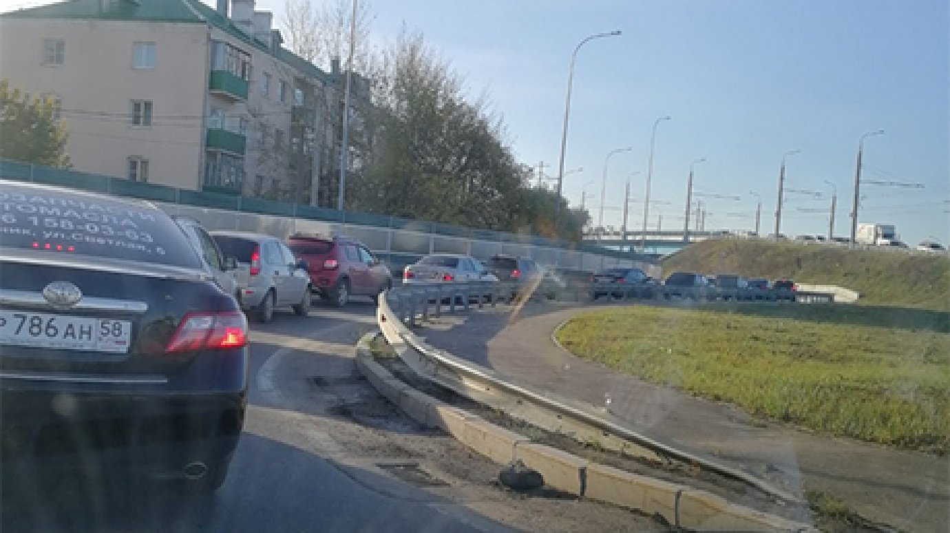 Клиника здоровье пенза терновка. Больница здоровье пенза терновка. Здоровье пенза ново терновская. Ново терновского 1 здоровье пенза. Торговый центр терновка пенза.