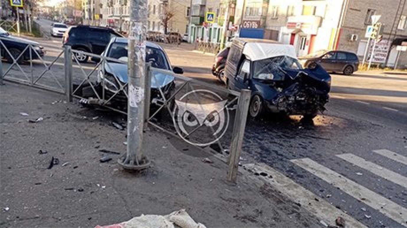 В ДТП с «Яндекс.Такси» на Южной Поляне пострадали три человека