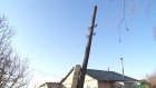 Падающий столб на Зеленодольской не могут заменить уже около 4 лет