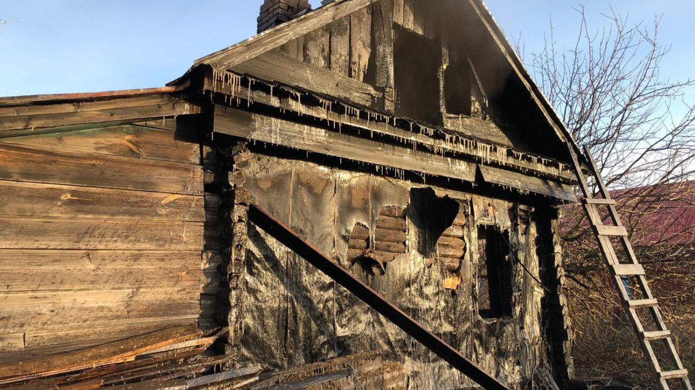 Названа возможная причина смертельного пожара в Сердобском районе