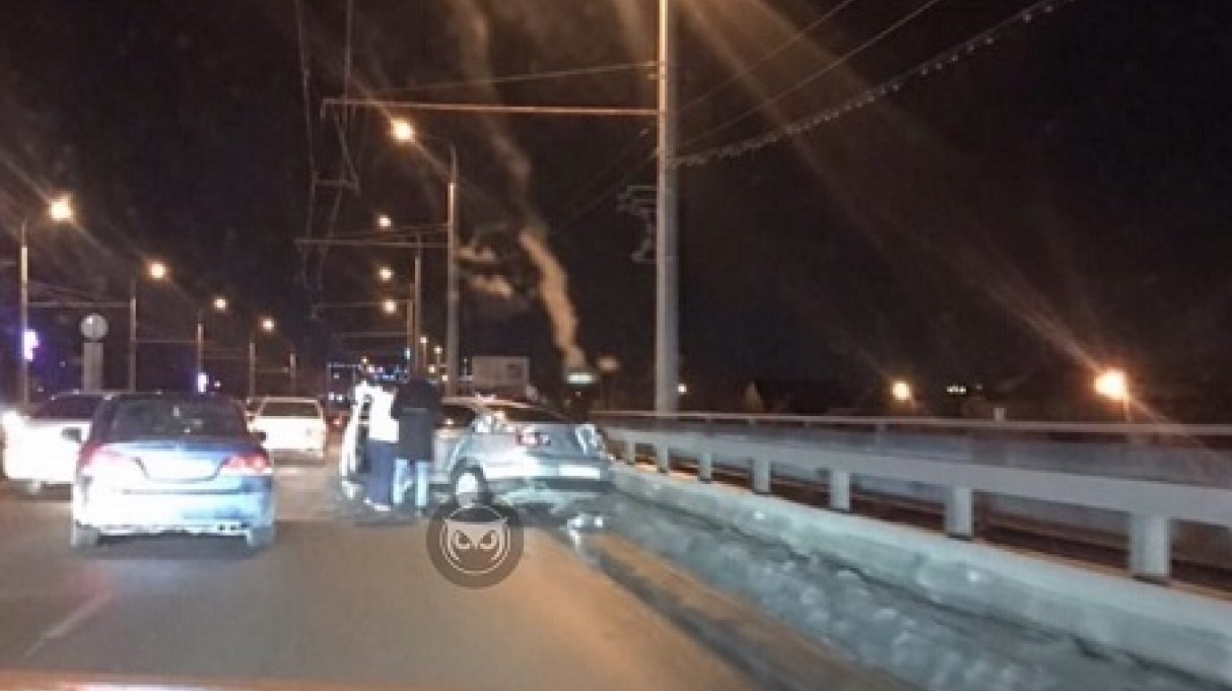 В Пензе на Терновском мосту произошло серьезное ДТП