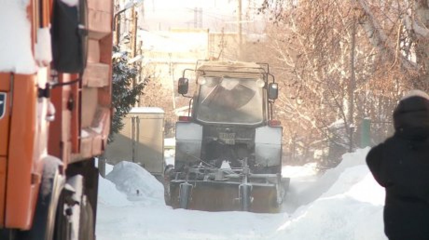 Коммунальщикам Пензы поручили подготовиться к снегопаду в конце недели