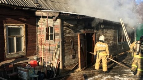 Житель Кузнецка погиб при пожаре в своем доме