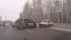 Очевидцы сообщили о ДТП с участием трех легковушек у поворота на Валяевку