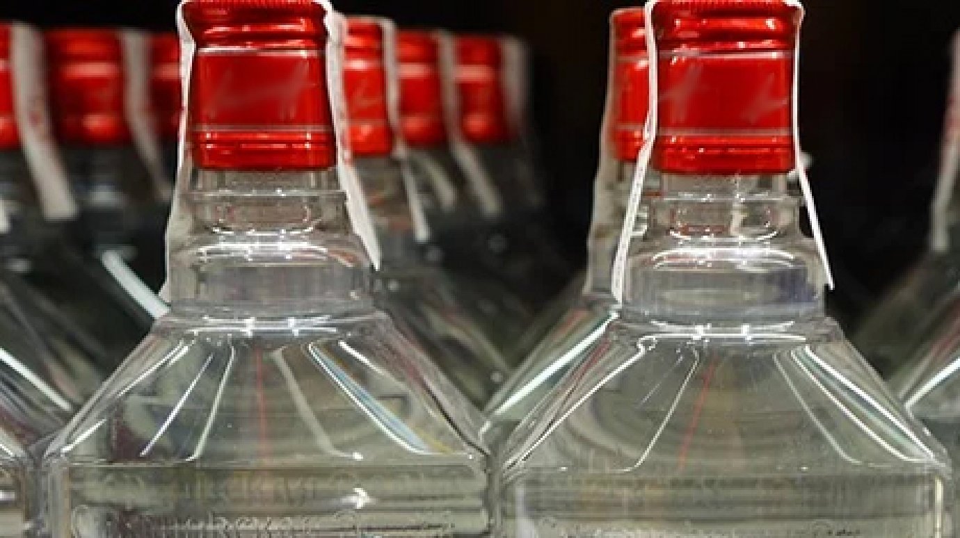 Инвалида из Заречного осудили за продажу тысячи бутылок спиртного