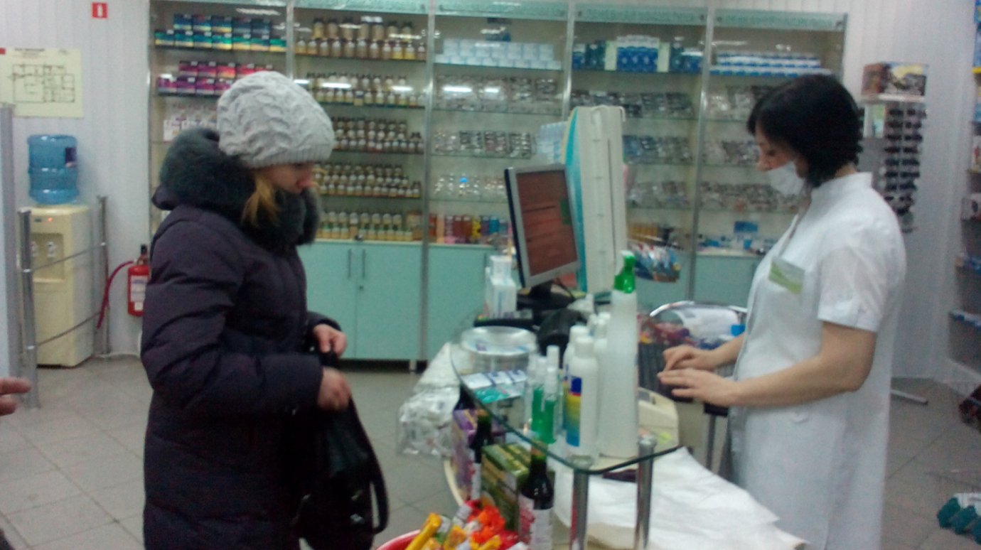 В Пензе проверили наличие в аптеках медицинских масок и цены на них