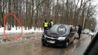 Соцсети: в Пензе водитель «Гранты» совершил ДТП и потерял покрышку