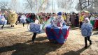 Жители и гости Кузнецкого района весело простились с холодными днями