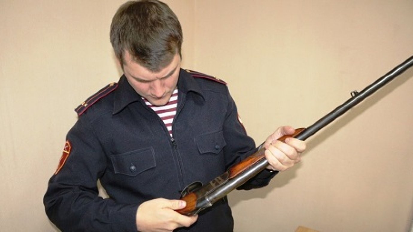 Житель Городищенского района хранил ружье под сиденьем машины