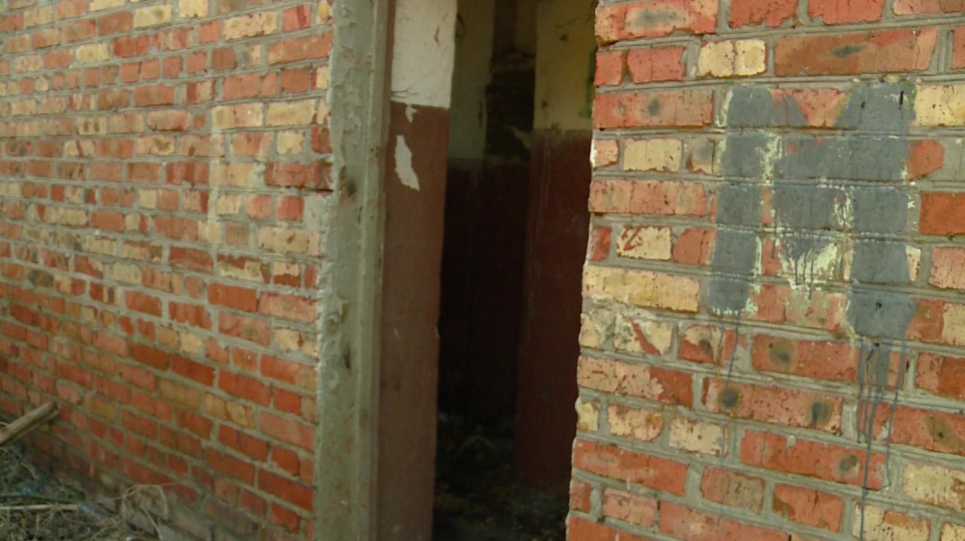 Жители Старочеркасской улицы не могут пользоваться уличным туалетом