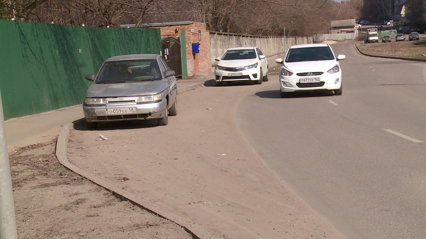 Пензенцы пожаловались на пыльную дорогу на улице Собинова