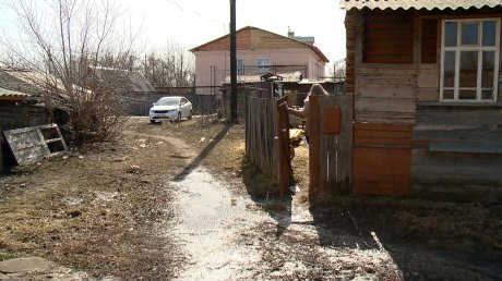 На Привокзальной и Долгорукова вода идет не в дома, а во двор