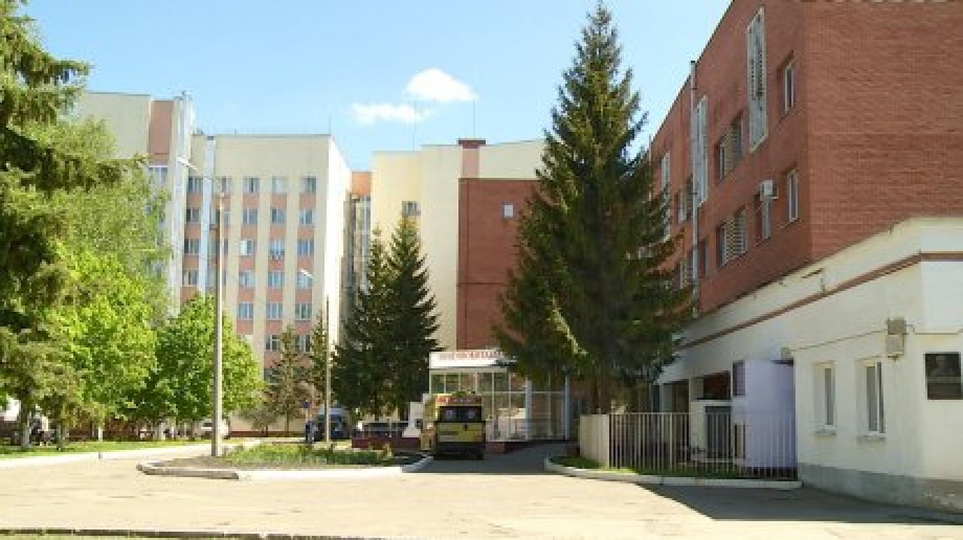 В больнице имени Н. Н. Бурденко появился дезинфицирующий тоннель