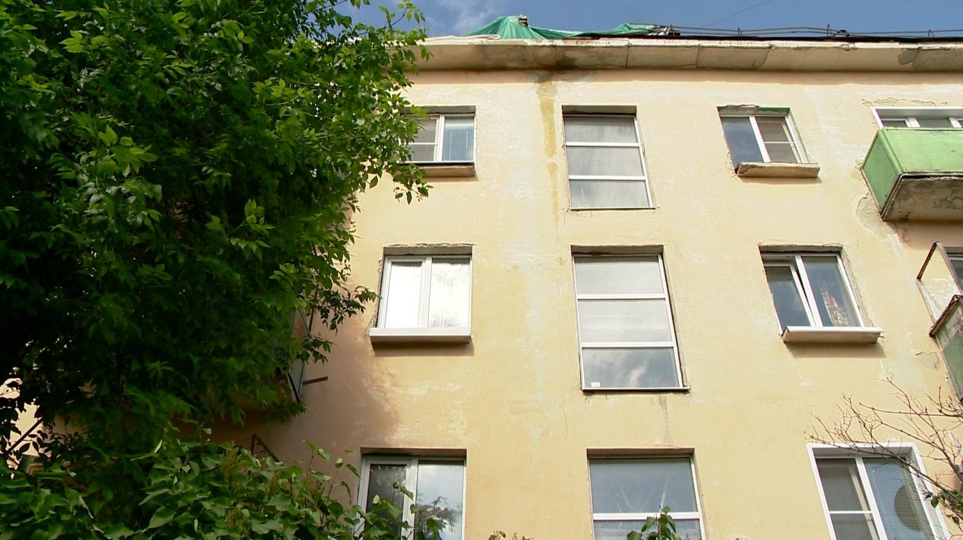 Жительница улицы Сердобской приостановила капремонт в доме