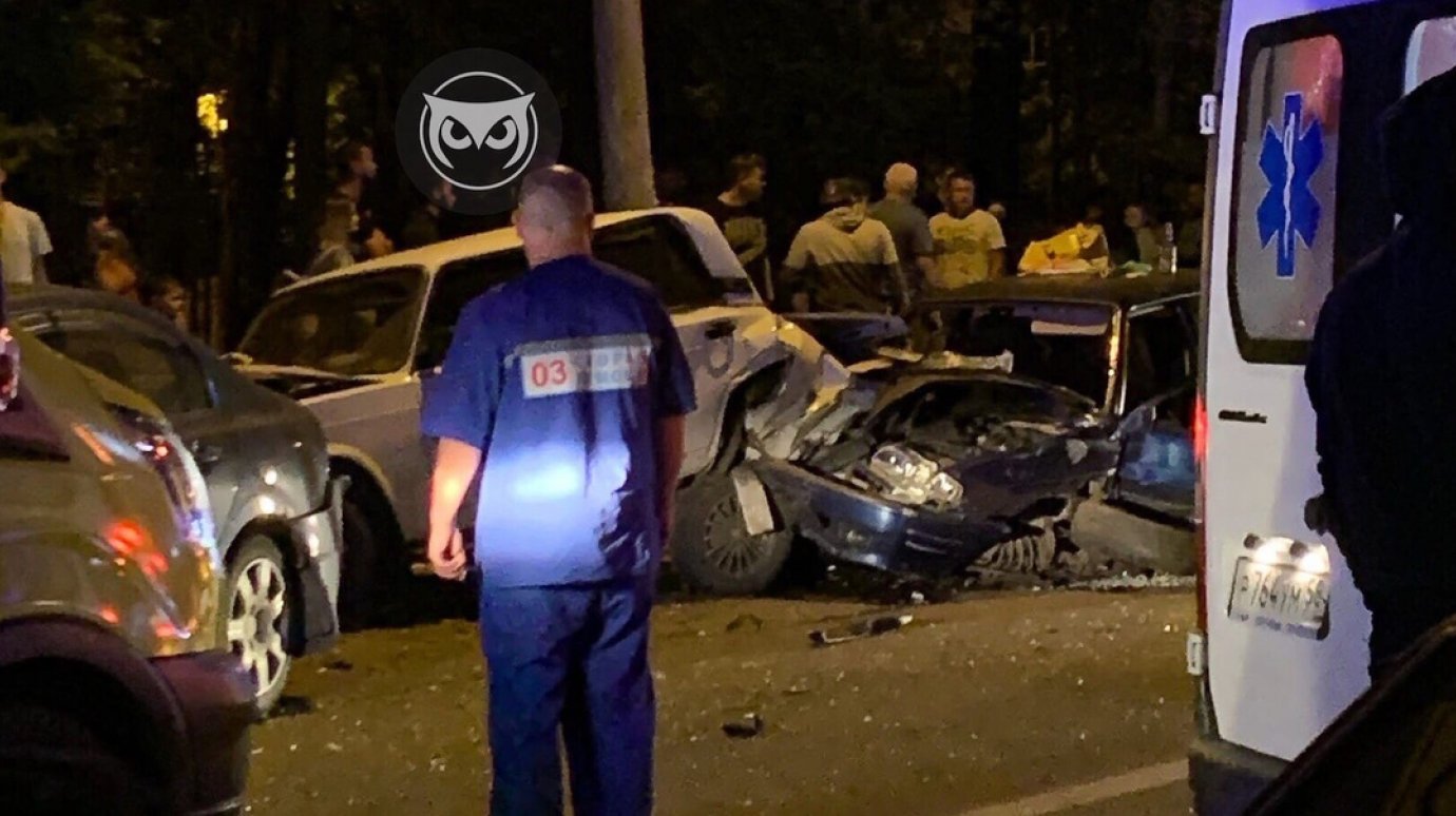 Соцсети: нетрезвый водитель попал в серьезное ДТП на ул. Лермонтова