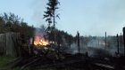 В Кузнецком районе пламя уничтожило дом, сарай и баню