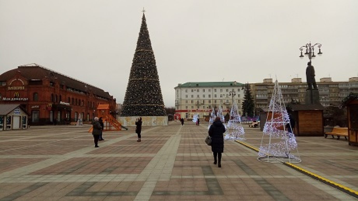 В Пензе новогоднюю елку передвинут ближе к улице Кирова