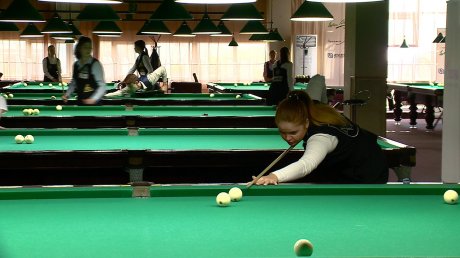 В Пензе стартовал чемпионат России по бильярду «Свободная пирамида»