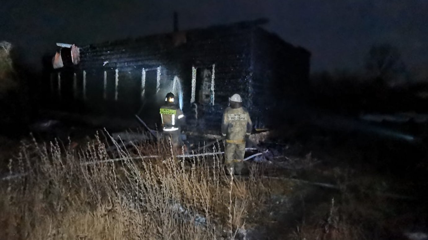 Пожар в Лунинском районе унес жизни двух человек